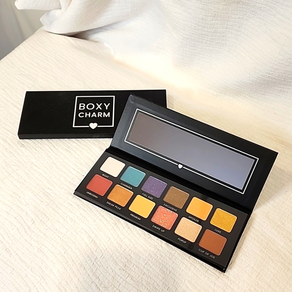 Boxy Charm - Hello Charmer Palette